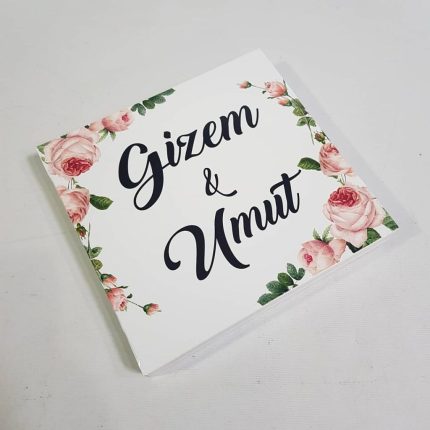 Pembe Gül Temalı Madlen Çikolata