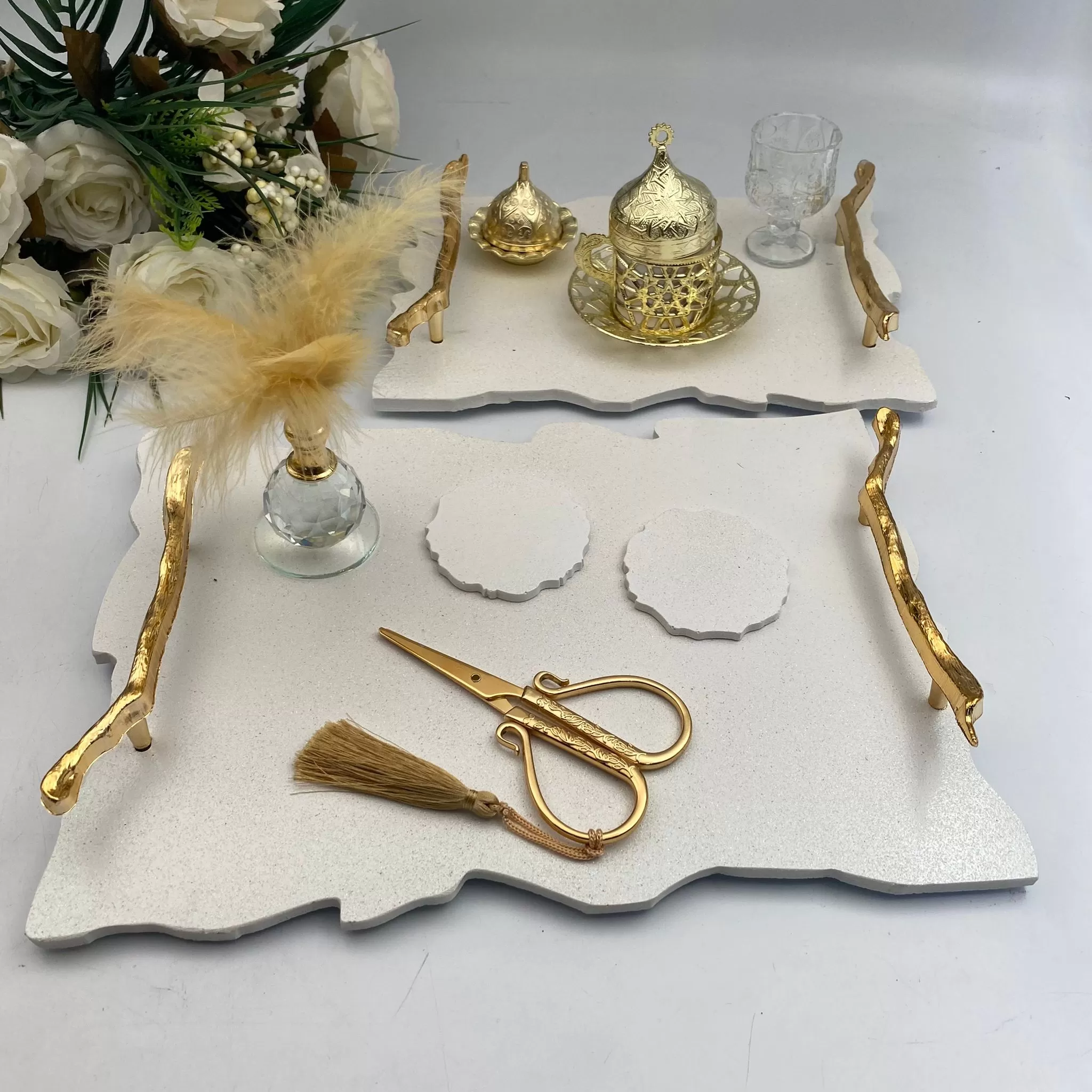 Polyester Tepsi Sade Beyaz Polyester Söz Nişan Tepsi Takımı - Altın