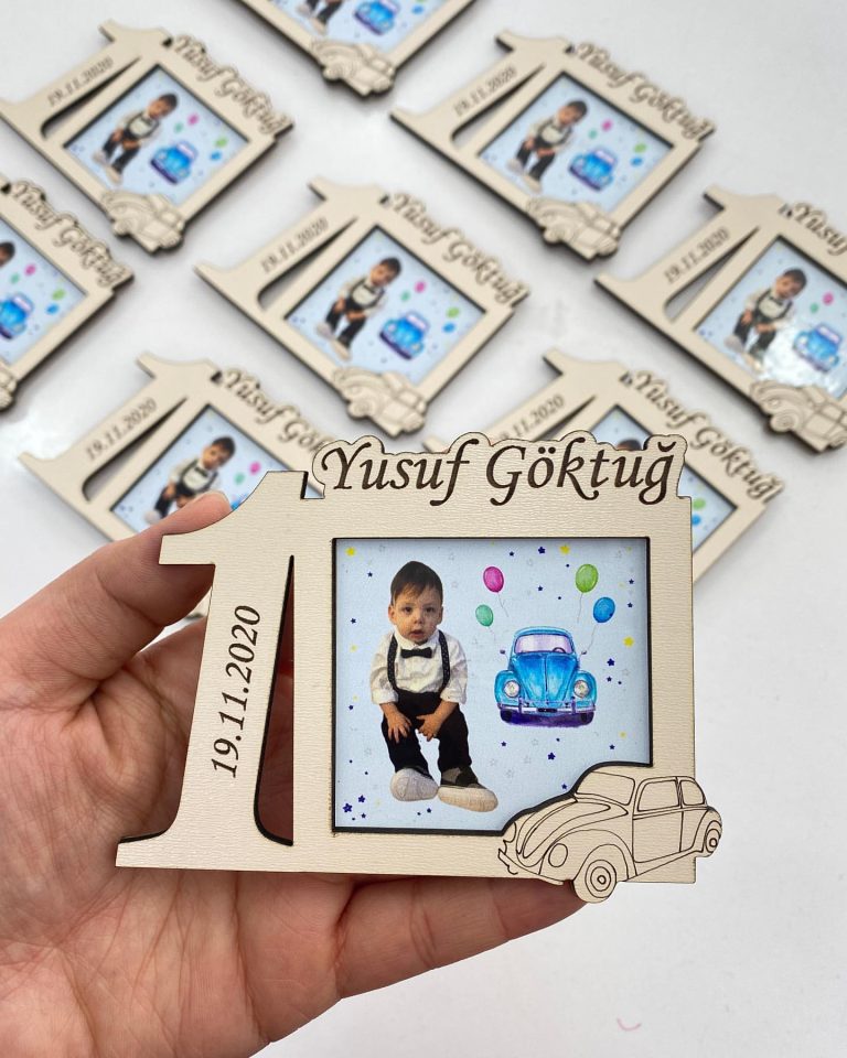 1 Yaş Ahşap Çerçeve Magnet Bebek Şekeri