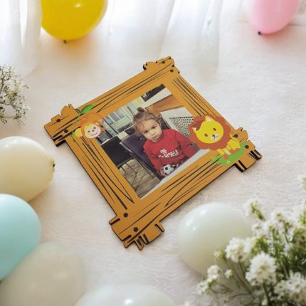 Çit Şeklinde Ahşap Çerçeve Magnet - Aslan