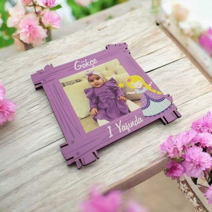 Çit Şeklinde Ahşap Çerçeve Magnet - Prenses