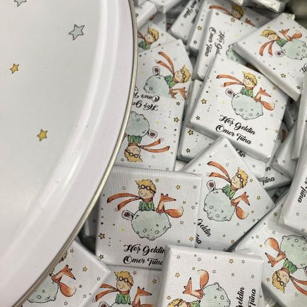 Teneke Kutu İçerisinde Küçk Prens Temalı Bebek Çikolatası