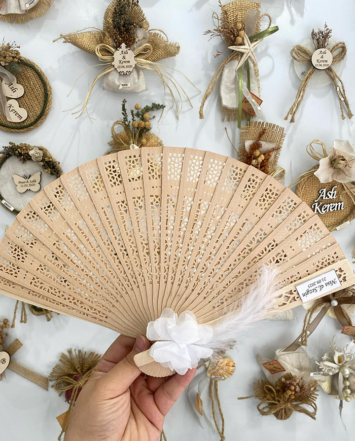 553343853_18358394554082844_5550323881201881247_n Ahşap Yelpaze Nikah Şekeri